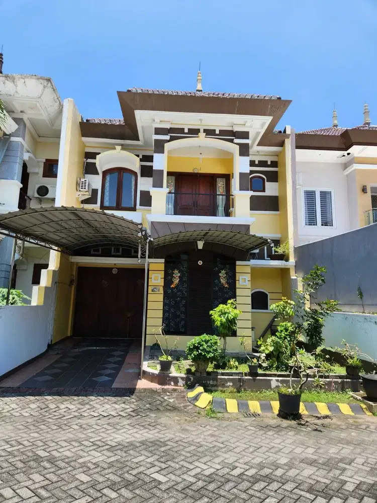 Grand city regency rungkut 2lt