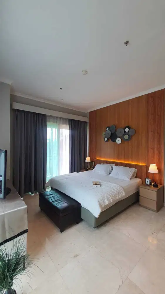 Disewakan Apartment Baru  Renovasi di Senayan Residence Jakarta Selat