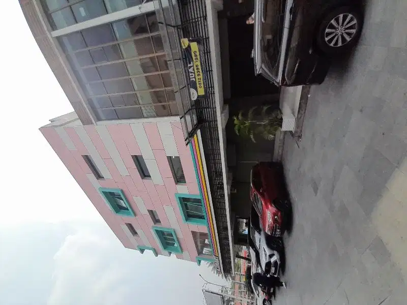 dijual Ruko 3 lantai posisi bagus tangcity