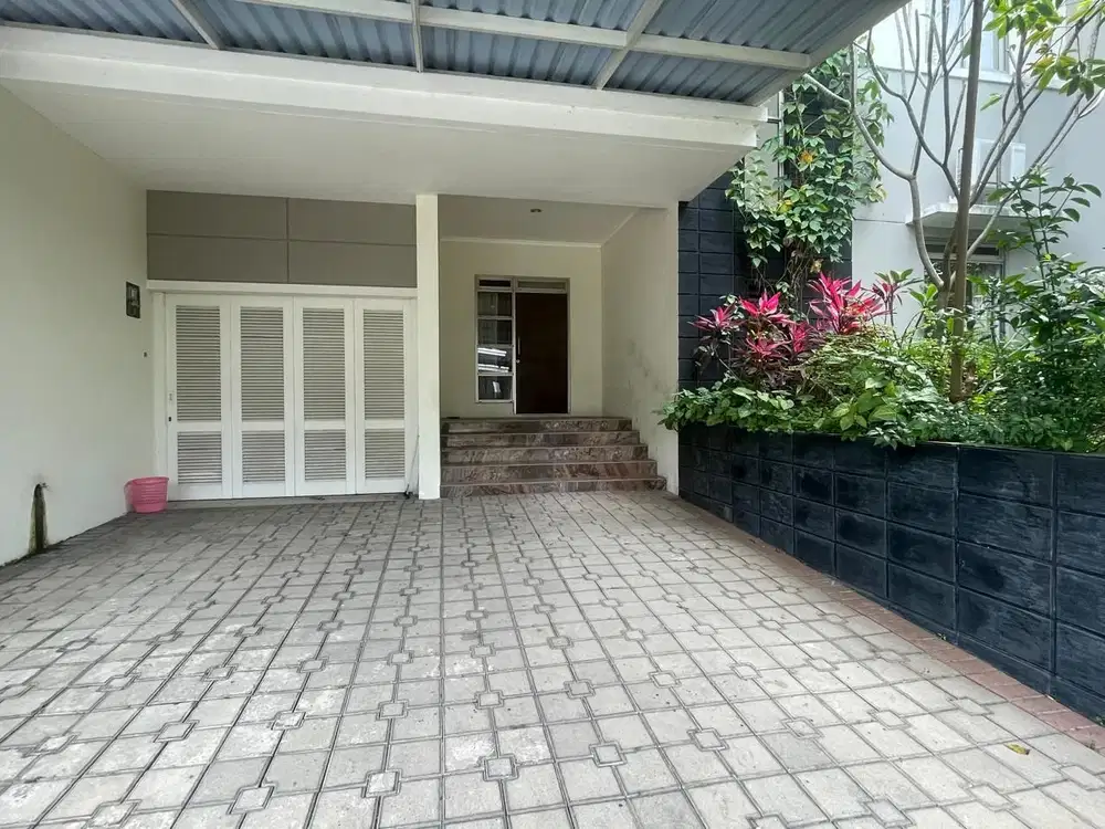 JUAL RUMAH 2 LANTAI DI KOTA BARU PARAHYANGAN RATNASASIH