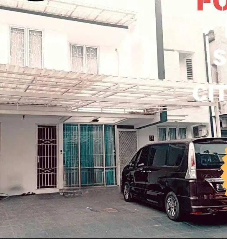 Dijual Rumah SHM Full Furnished Luas 200 m di Citragran Cibubur