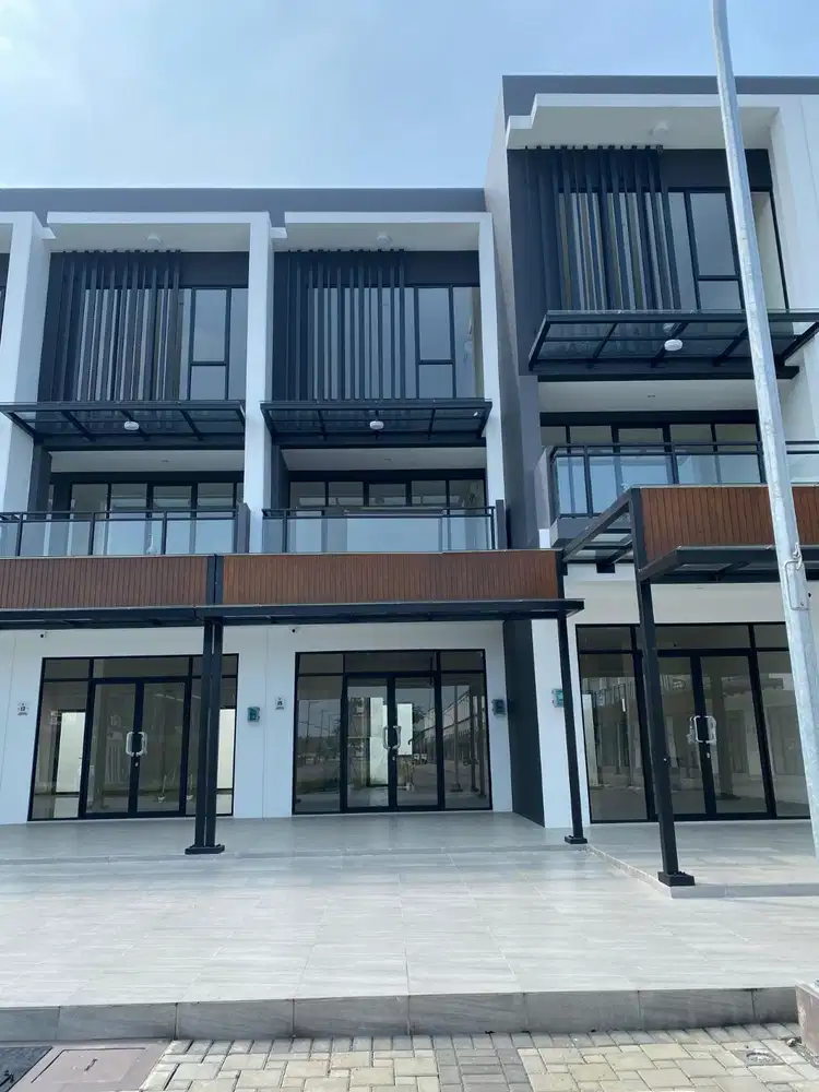 Dijual Cepat Ruko 3 Lt Hampton Gading Serpong. Ruko Terpanjang di Hampton 4,5x22 m