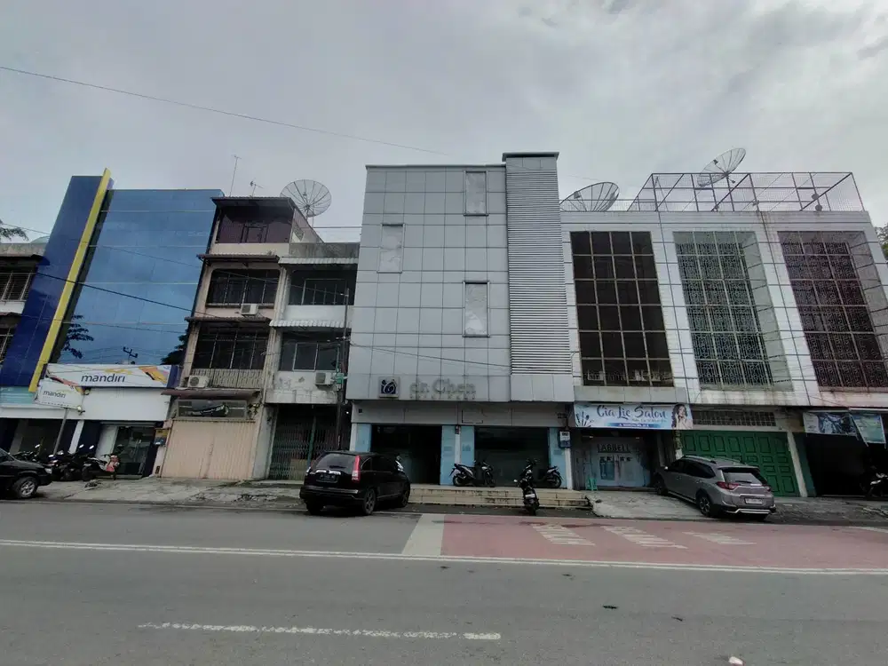 Ruko Eks Klinik Dokter Chen Jalan Wahidin