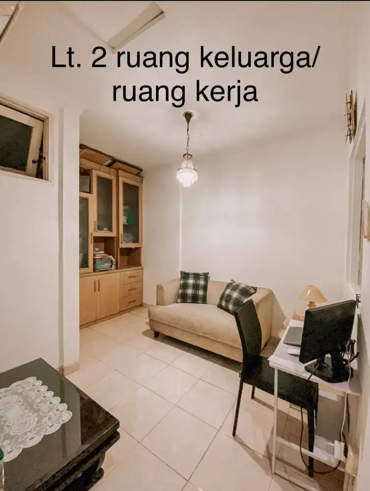 Rumah Qozy Cantik di Komp Puri Laras 2 Ciputat