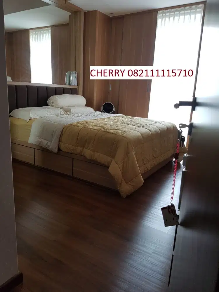 Royal Tower lantai 9 Full Furnished Mewah (3 kamar) St Moritz Puri indah Jkt brt