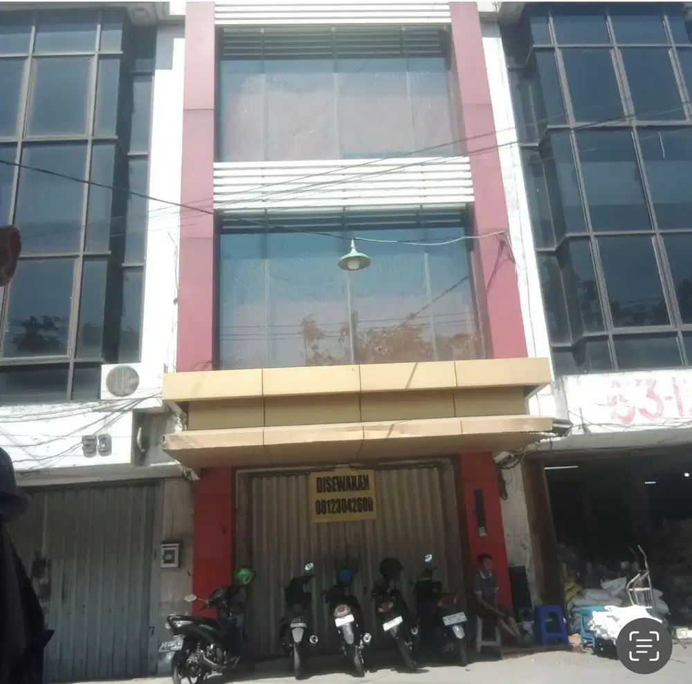 Rajawali hadap jalan raya cck untuk usaha