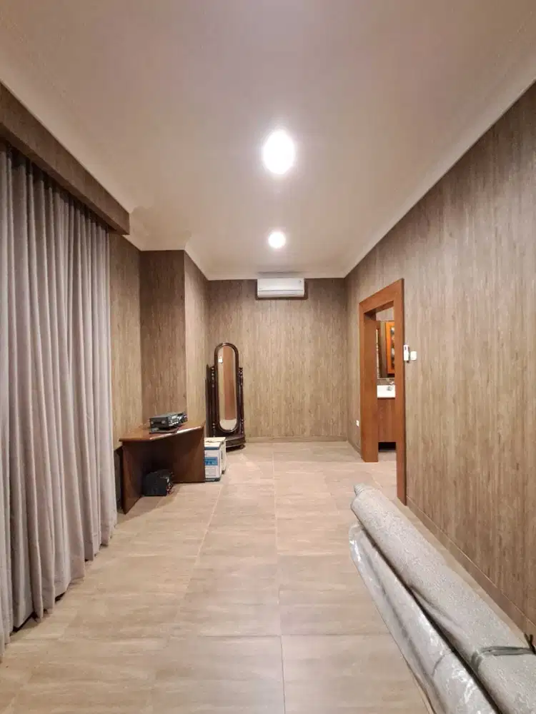 DIJUAL 5 Bedroom Rumah Bagus di area Blok A, Kebayoran Baru