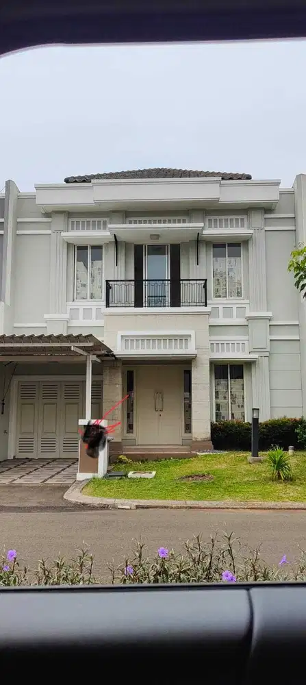 DIJUAL RUMAH SIAP HUNI TERAWAT DI MAXWEL GADING SERPONG