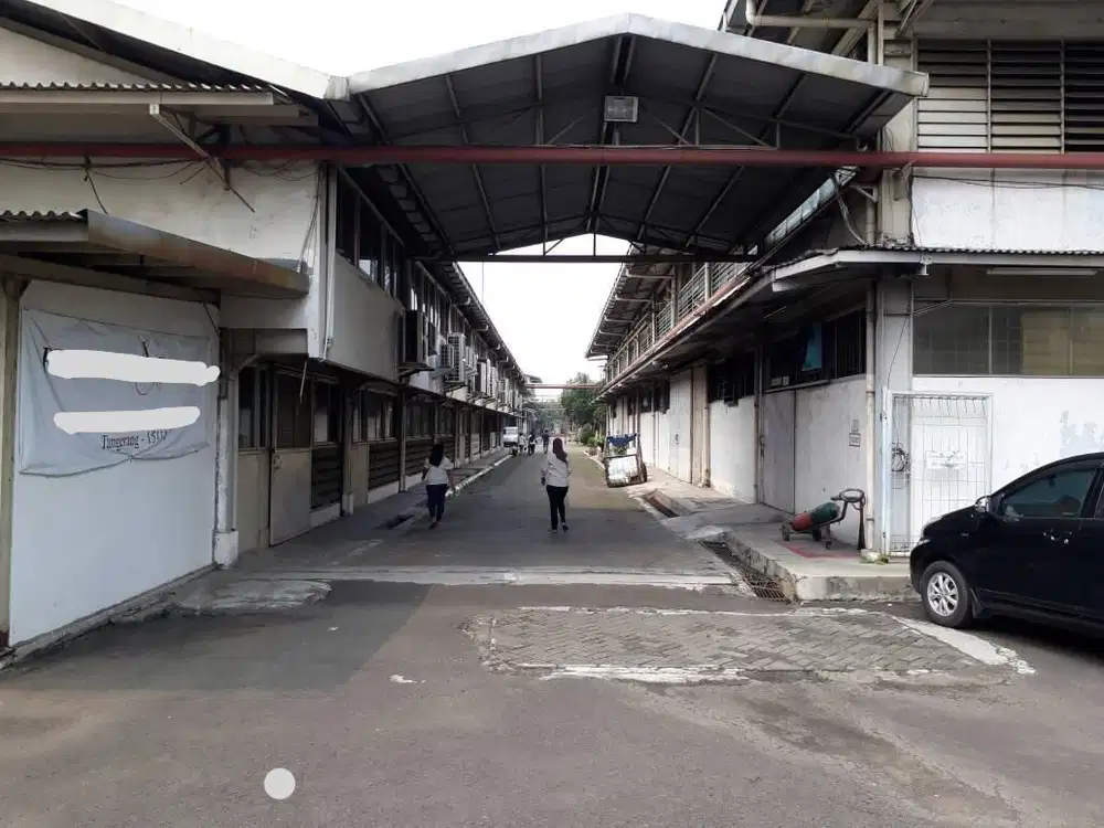 Dijual tanah dan bangunan daerah Cimone Tangerang