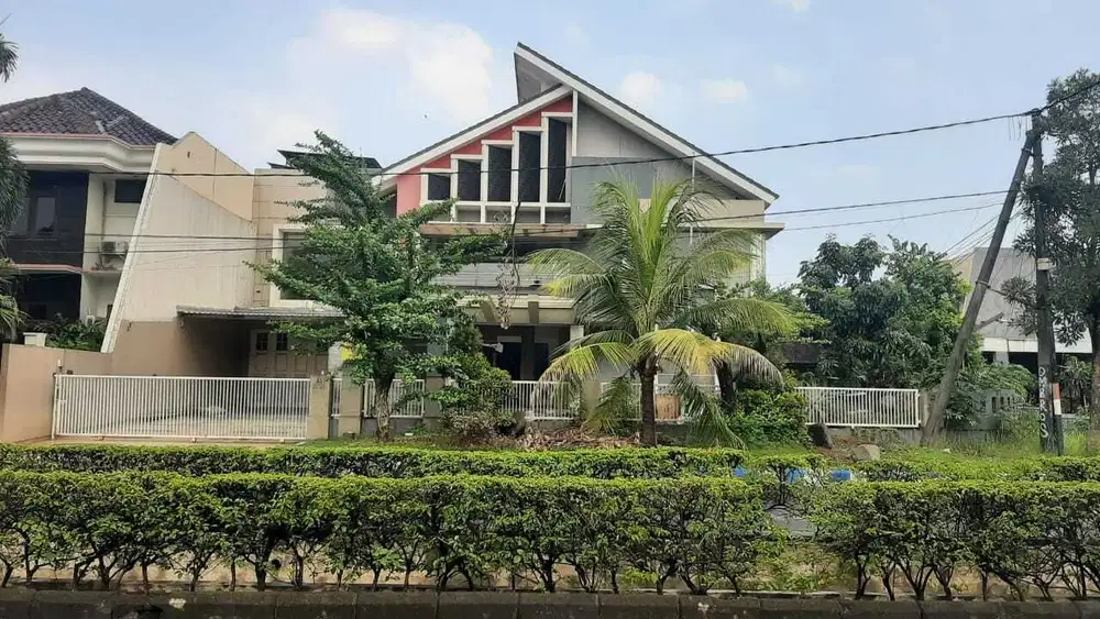 Deltasari indah 2lt  jalan kembar dalam komplek