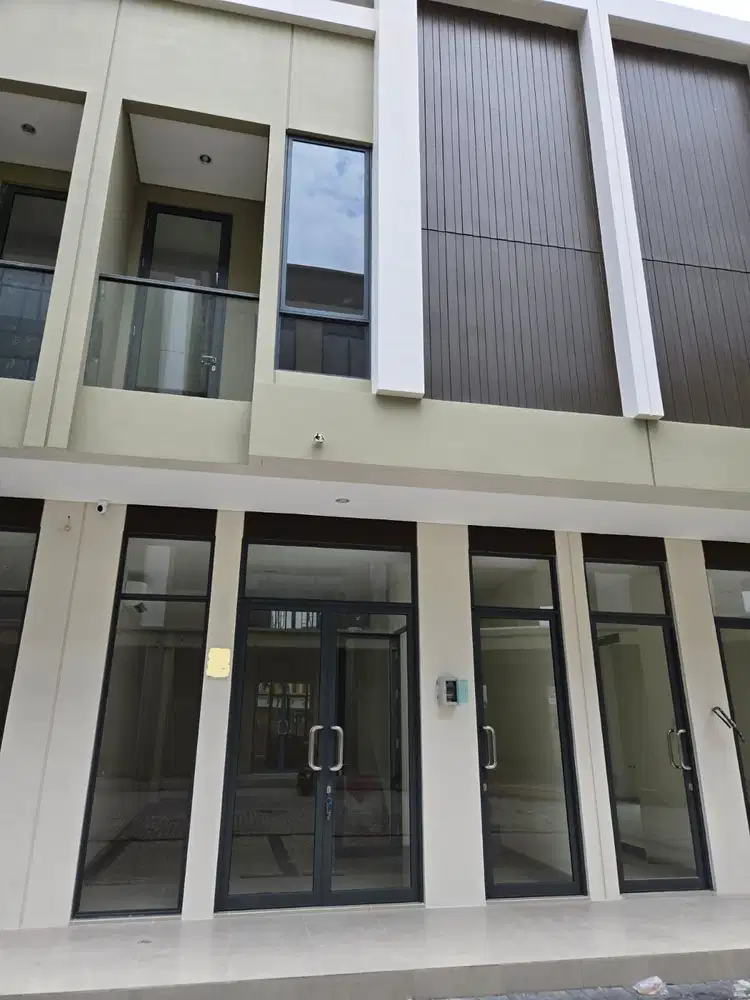 Sewa ruko baru 2 lantai Verona Junction Gading Serpong