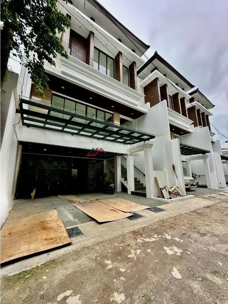 Rumah Baru Minimalis Dekat MRT Fatmawati