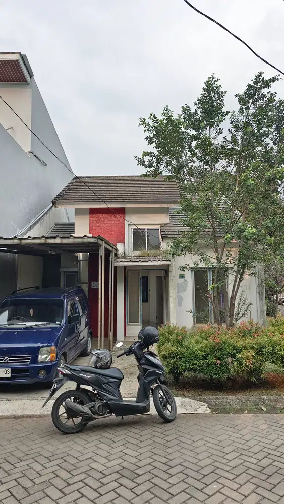 Disewakan rumah hook dekat stasiun cisauk di serpong garden 1