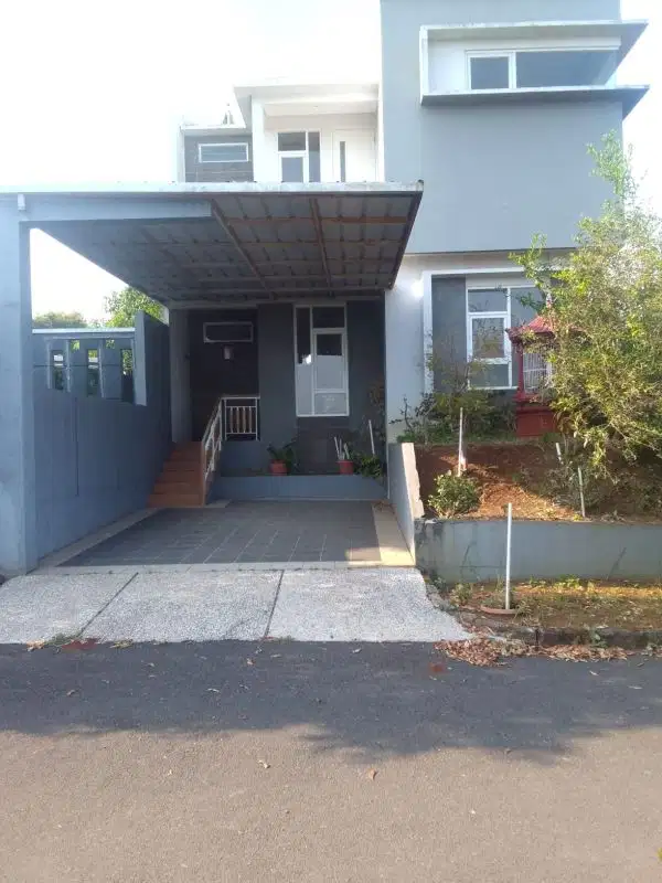 DiJual Rumah  di JATINANGOR, BANDUNG