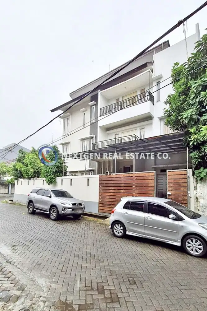 Rumah Kebon Jeruk Indah JakBar