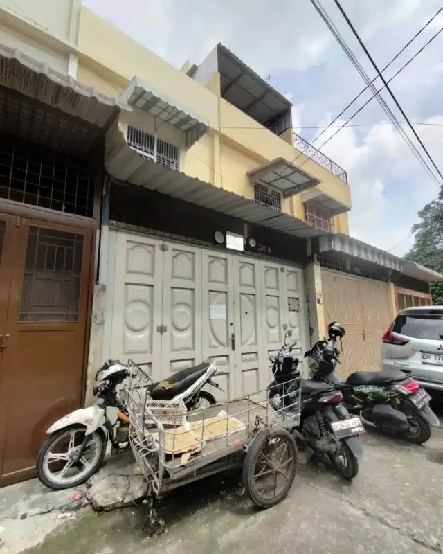 Ruko Daerah Japaris Jalan Rahmadsyah Medan