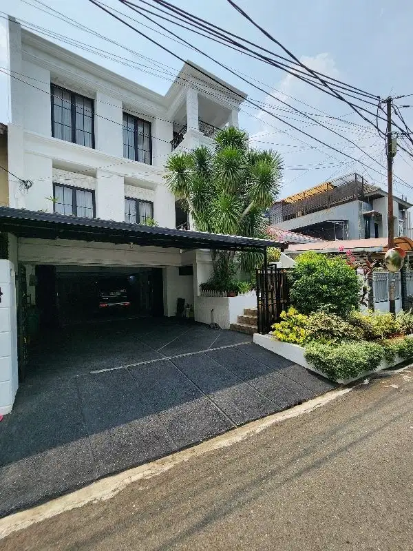 Dijual rumah mewah design mediterania siap huni di pondok indah