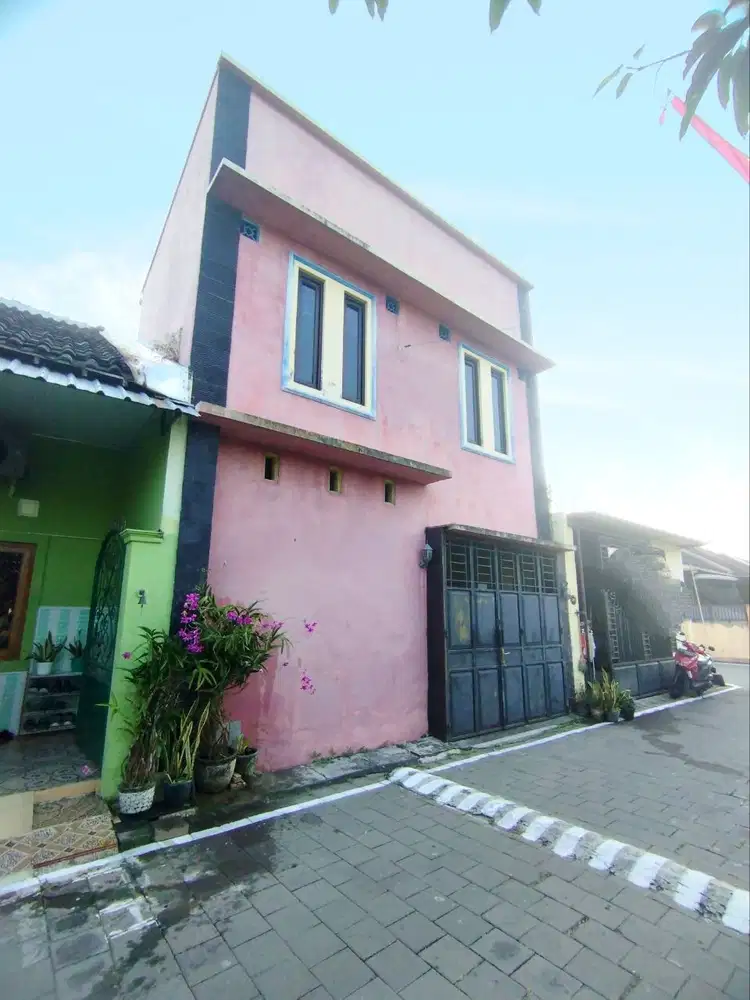Rumah Cluster  Bagus dekat Luwes Palur Mojolaban Sukoharjo