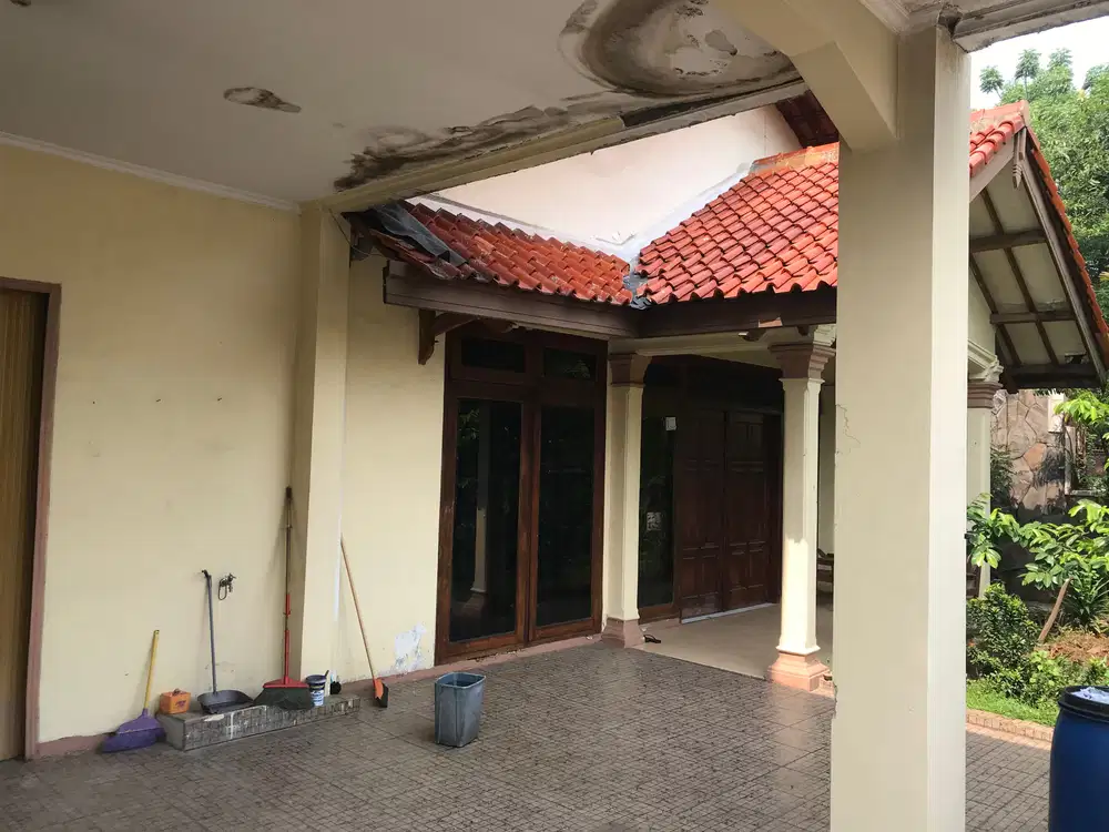 Dijual cepat BU murah rumah strategis di Cempaka Putih Jakarta Pusat