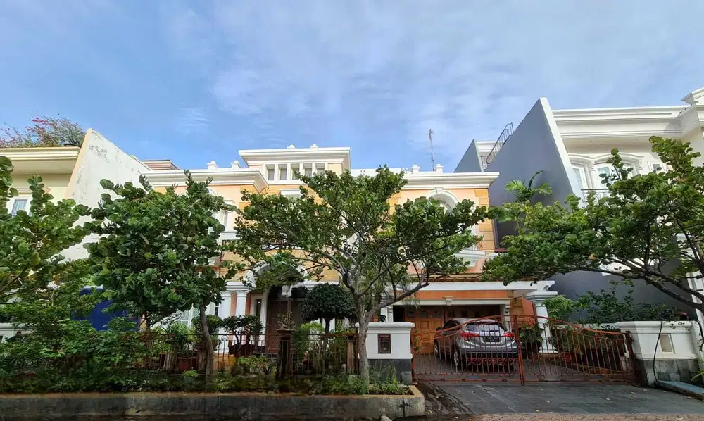 Dijual Rumah Langka - Private Dermaga di Pantai Mutiara Luas 500m