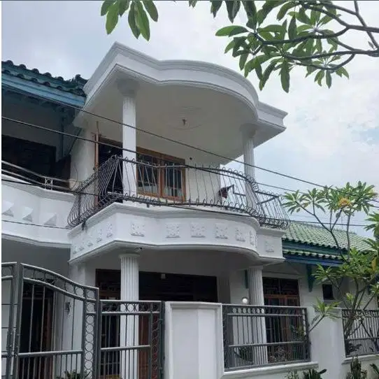 Jual Cepat Rumah 2Lantai Di Taman Kedaung Ciputat Tangsel