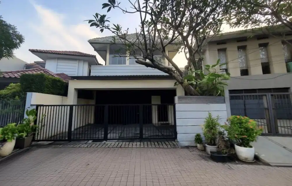 Dijual Rumah Bagus Siap Huni di Bintaro Sektor 3A