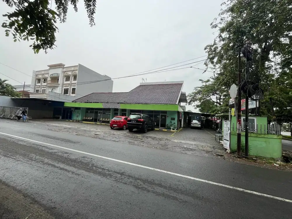 Dijual Klinik Beserta Ijinnya Lokasi Padat Penduduk Di Duren Sawit