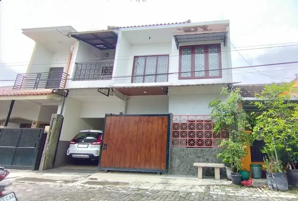 Rumah Bagus Strategis Baturan Colomadu Karanganyar