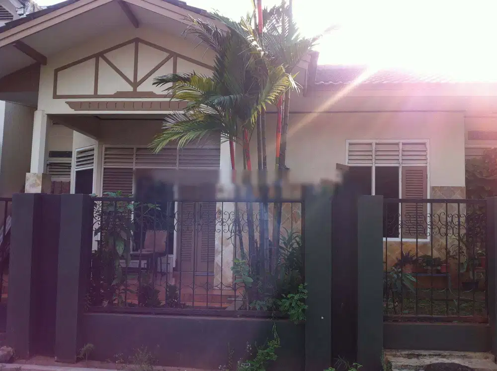 Dijual Rumah Hook Luas harga murah sekali di Jatibening