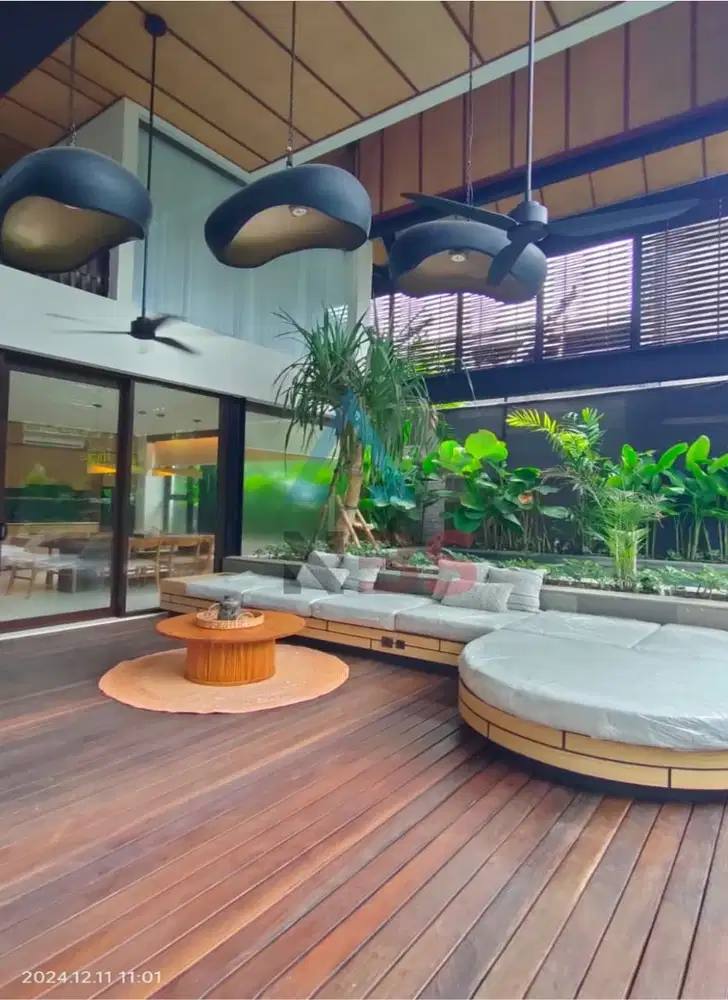 Freehold or leashold new brand villa for sale