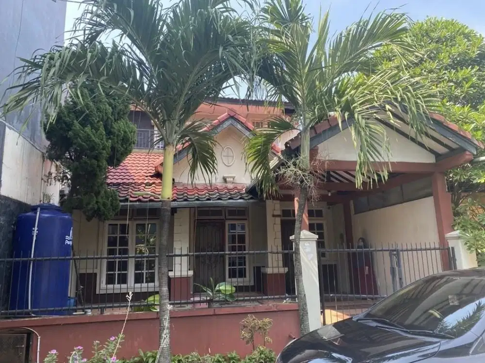 Rumah 2 Lantai. Siap Huni. Aman. Bebas Banjir.