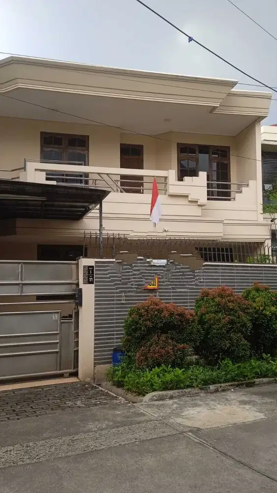 Rumah jual THI Jelambar