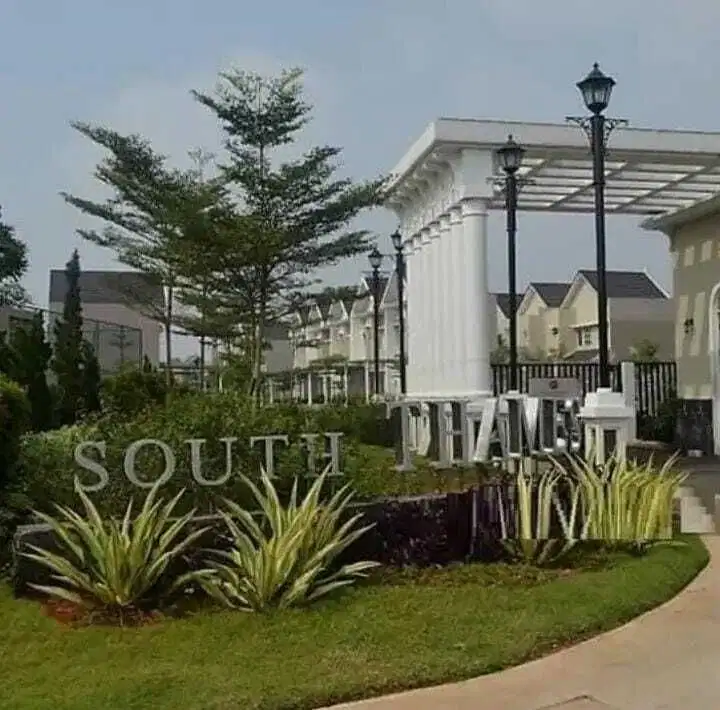 Kavling Hook murah di Cluster South Thames JGC Cakung Jak-Tim