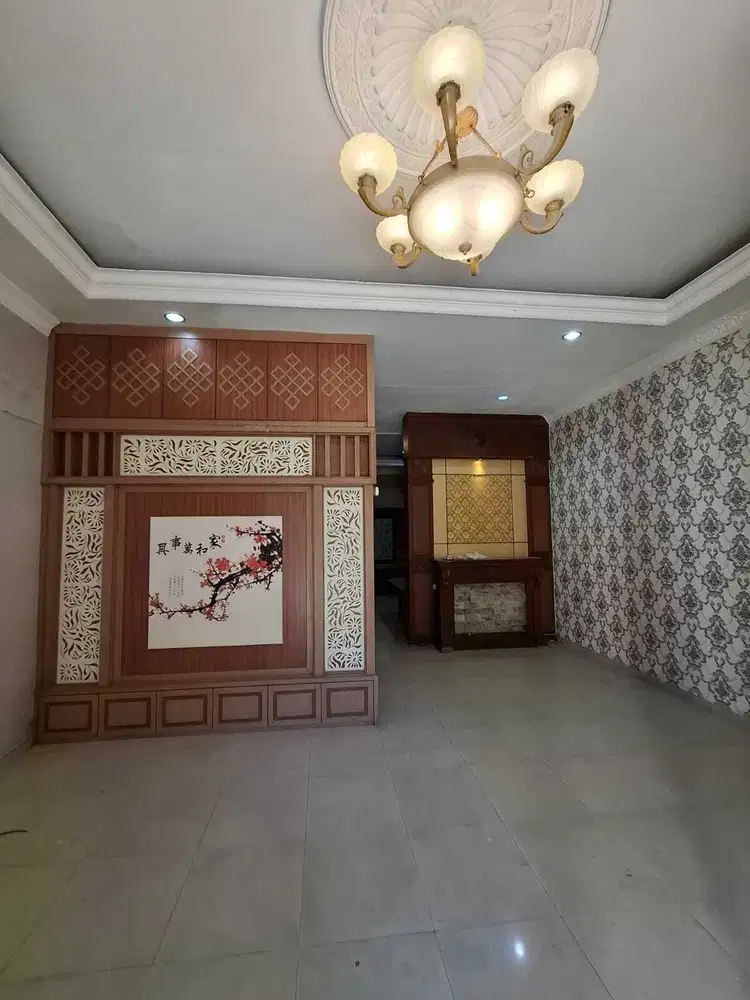 Villa di Komplek Padang Golf Mansion ( Polonia )