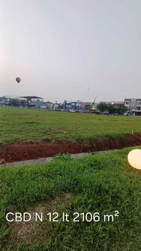 Dijual Tanah Komersial Kavling di Depan Mall Living World Kota Wisata