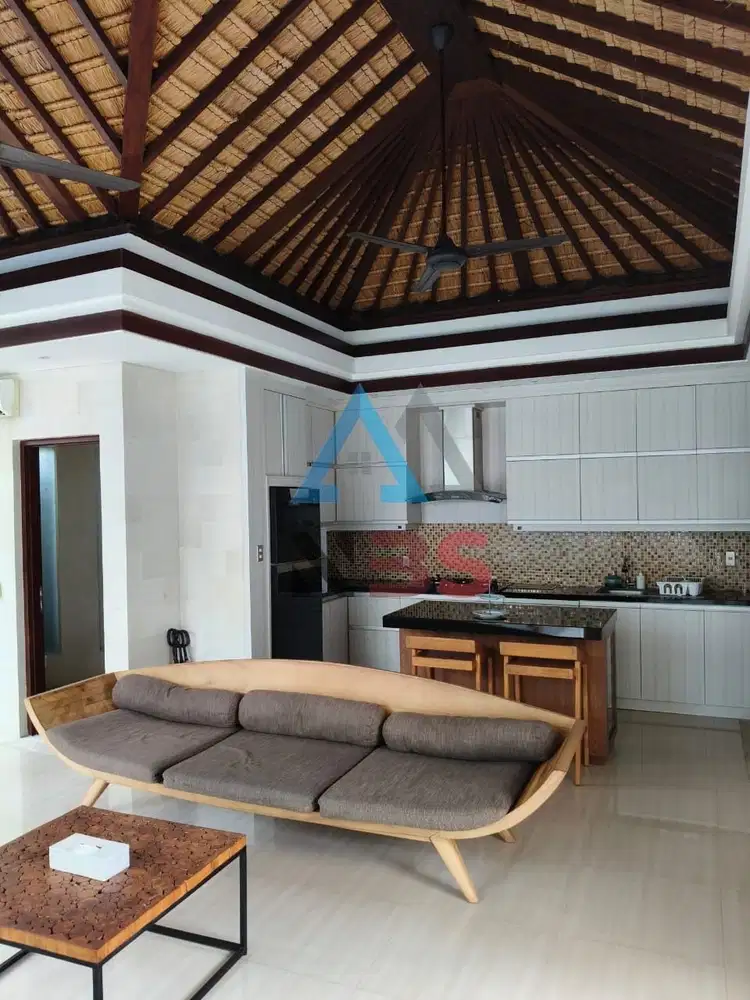VILLA FOR SALE AT JIMBARAN, BADUNG - BALI.