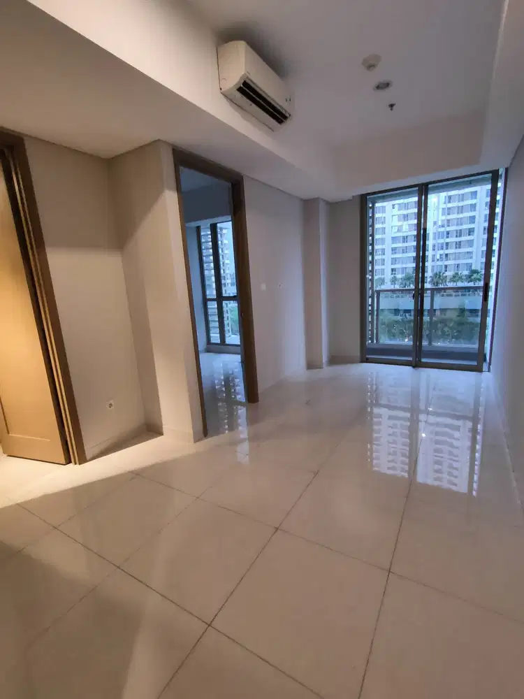 HOT ITEM Jual 1BR View Pool Taman Anggrek Residences