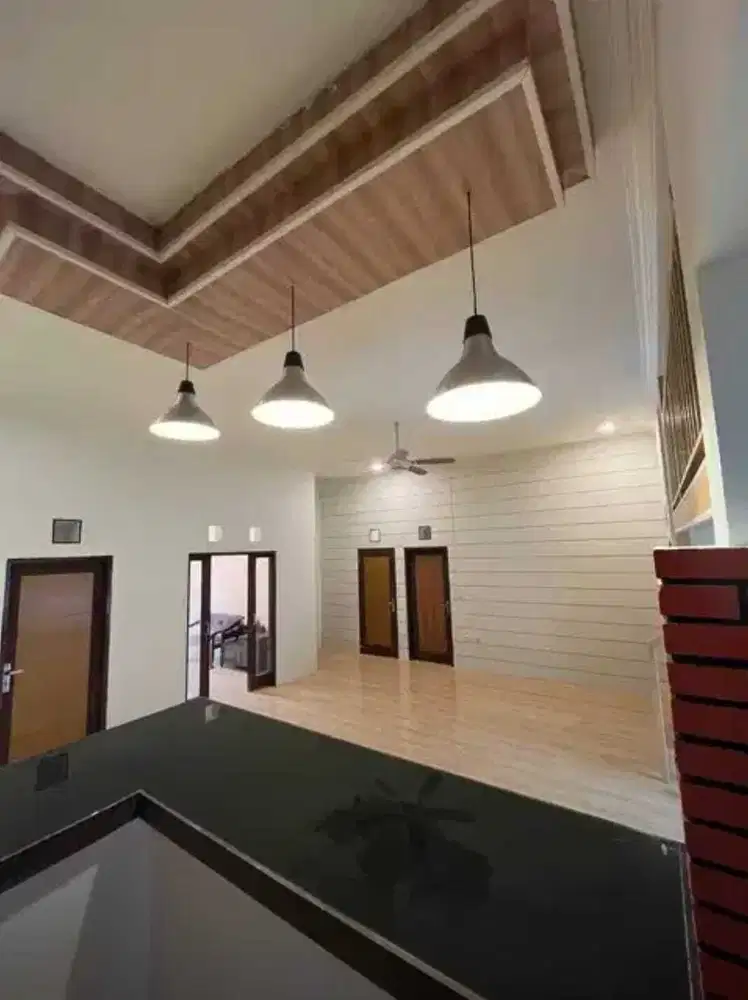 DIJUAL RUMAH SEMI FURNISHED FULL RENOVASI BUAHBATU DKT TURANGGA