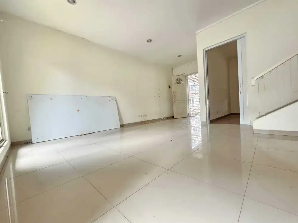 Jual rumah di suvarna padi - cikupa tangerang siap huni