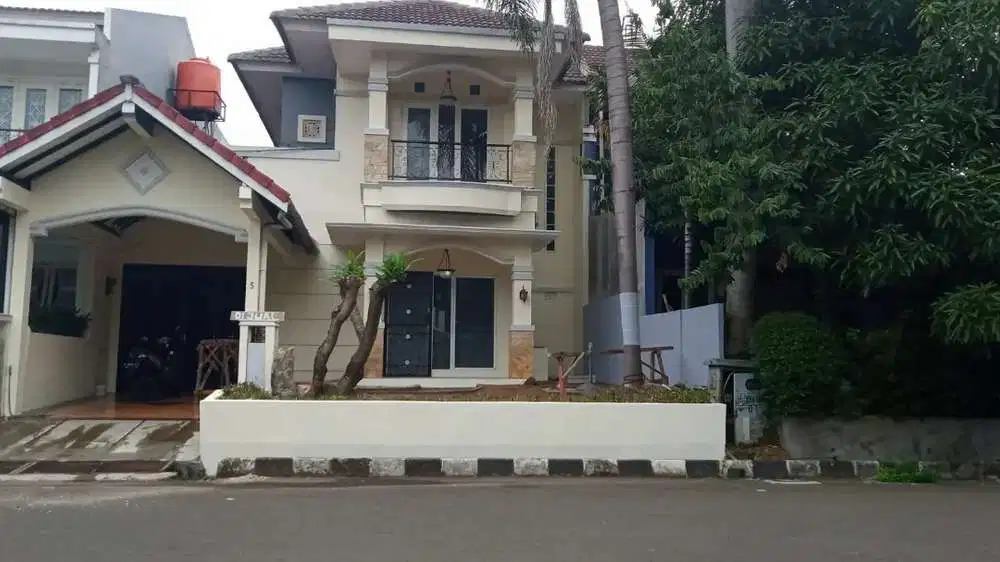 Di jual rumah 2 tingkat di Vanda Palemsemi, Kawaraci, Tangerang