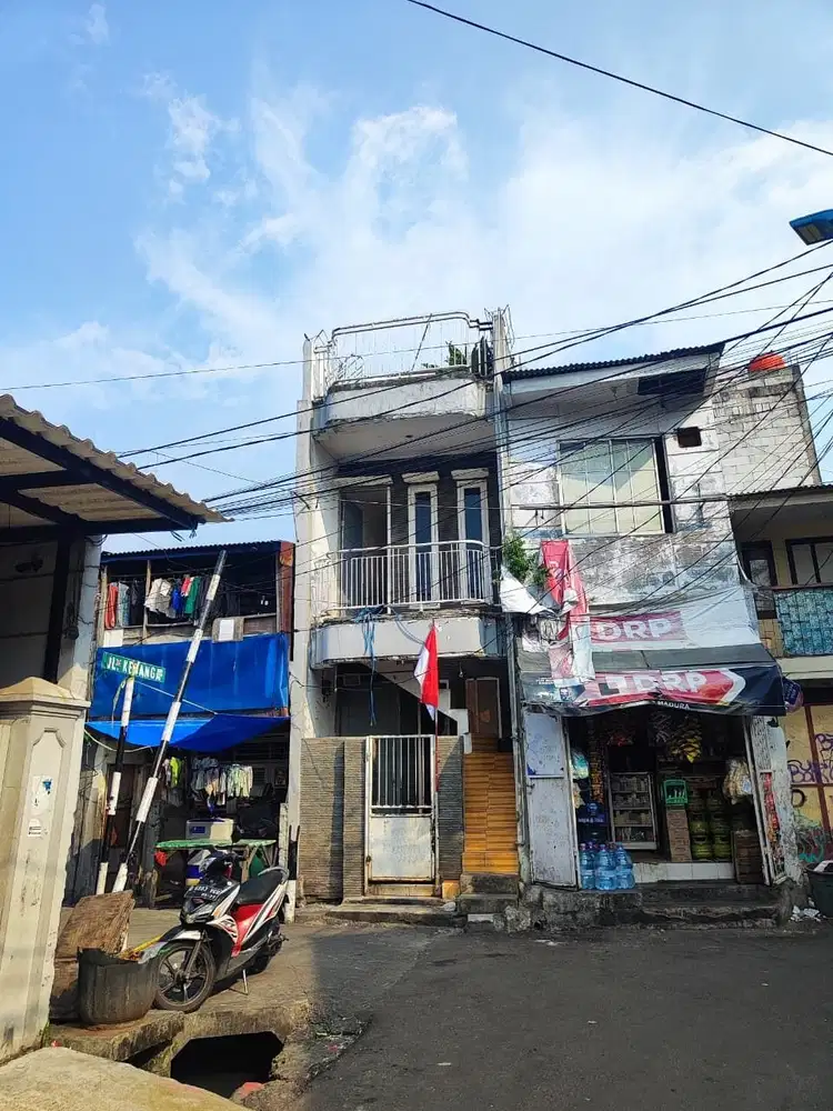 Rumah Murah Lokasi Strategis di Jakarta Barat