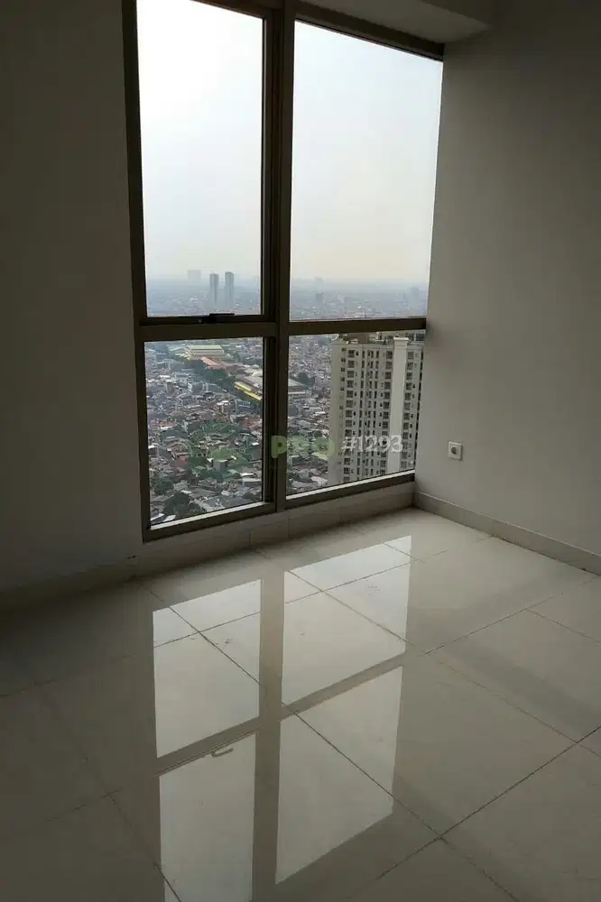 Apartemen Taman Anggrek Residence 50 Sqm Pool View Jakarta Barat