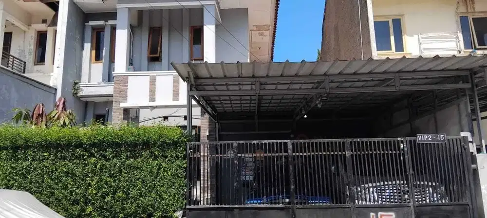 Dijual Rumah 2 Lantai Di Mainroad Pasadena