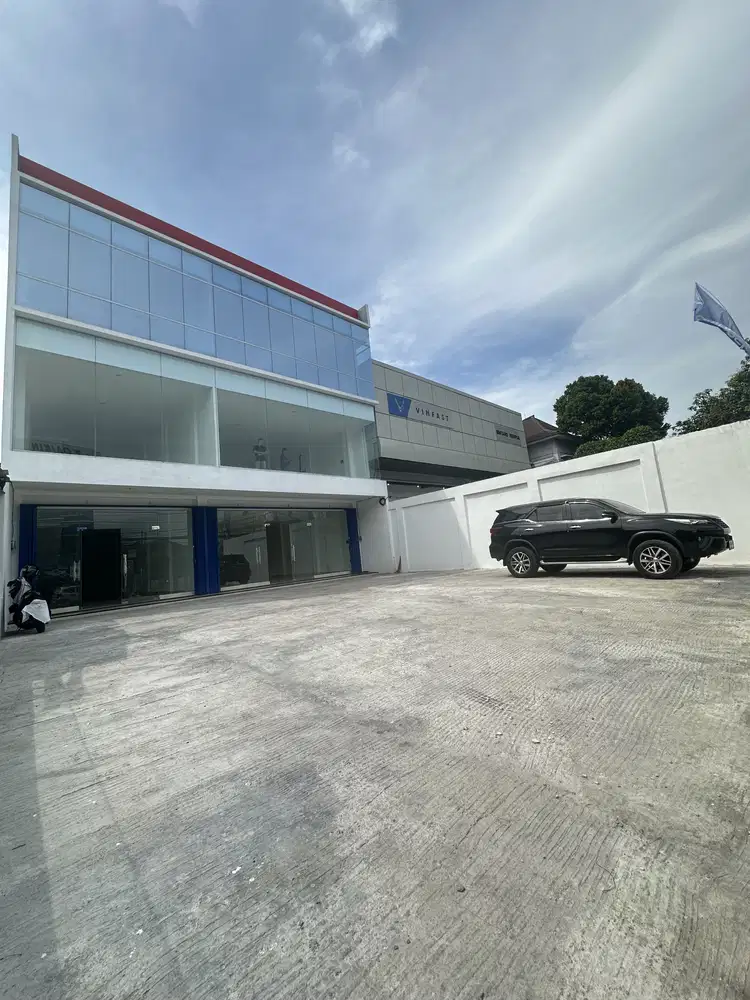 Disewa ruko baru mewah dekat veteran, jakarta selatan