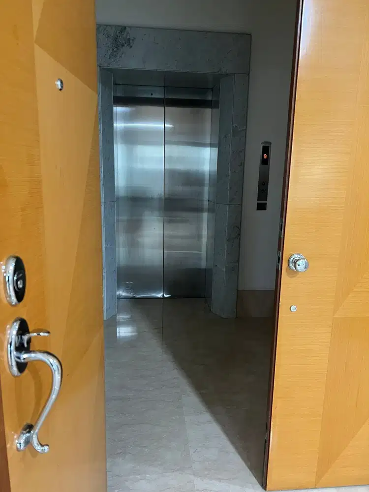 For Rent Pakubuwono Residence Apartment 3 BR 203 sqm