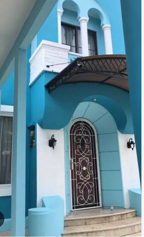 DIJUAL RUMAH LUAS DI KOMPLEK ROYAL SERPONG VILLAGE – HARGA RP 2,5 M