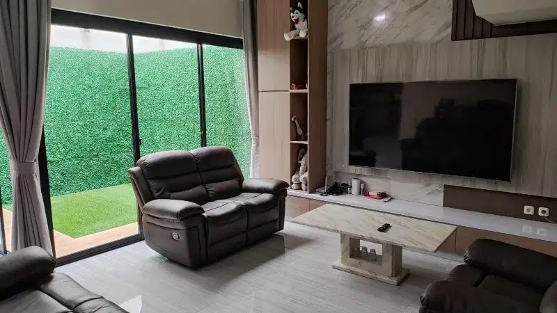 Dijual rumah cantik siap huni, bagus dan rapi di Green Garden