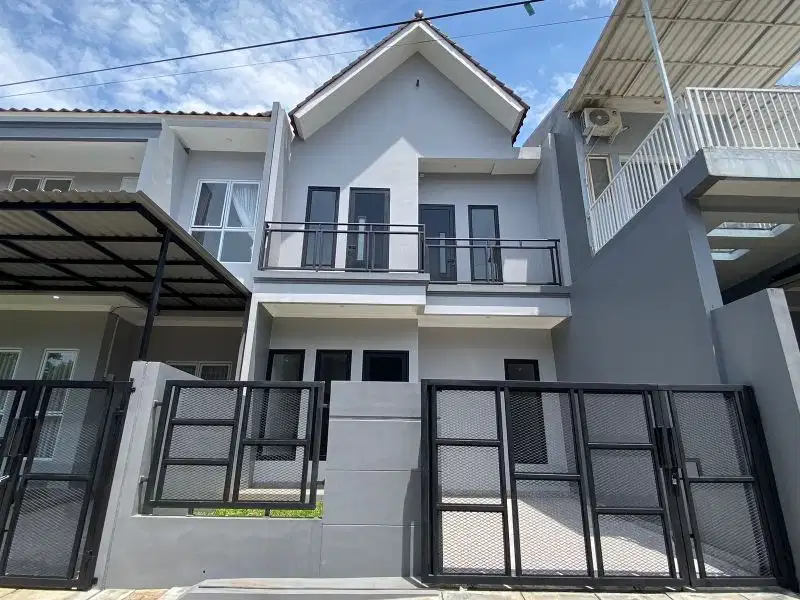 Rumah Bagus Siap Huni di Kencana Loka BSD City .