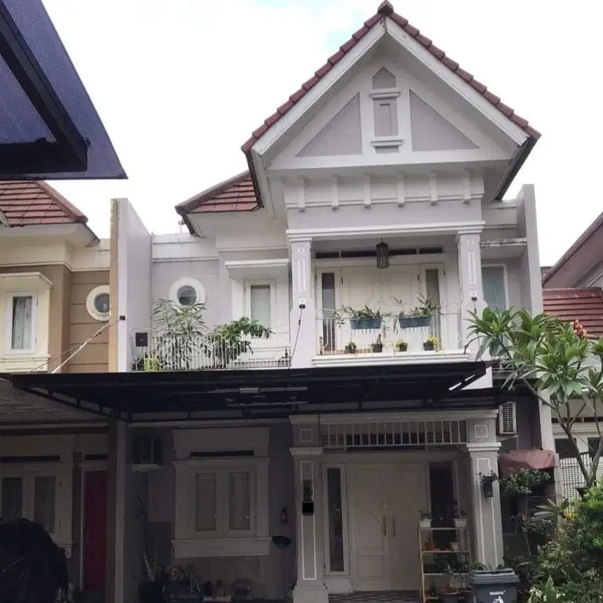 Dijual Rumah 2Lantai Di Puri Laras Cirendeu - Tangsel