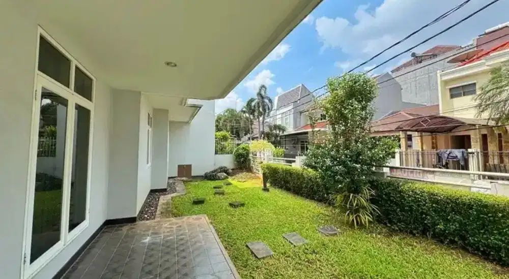Dijual Rumah Bagus Siap Huni di Pondok Indah